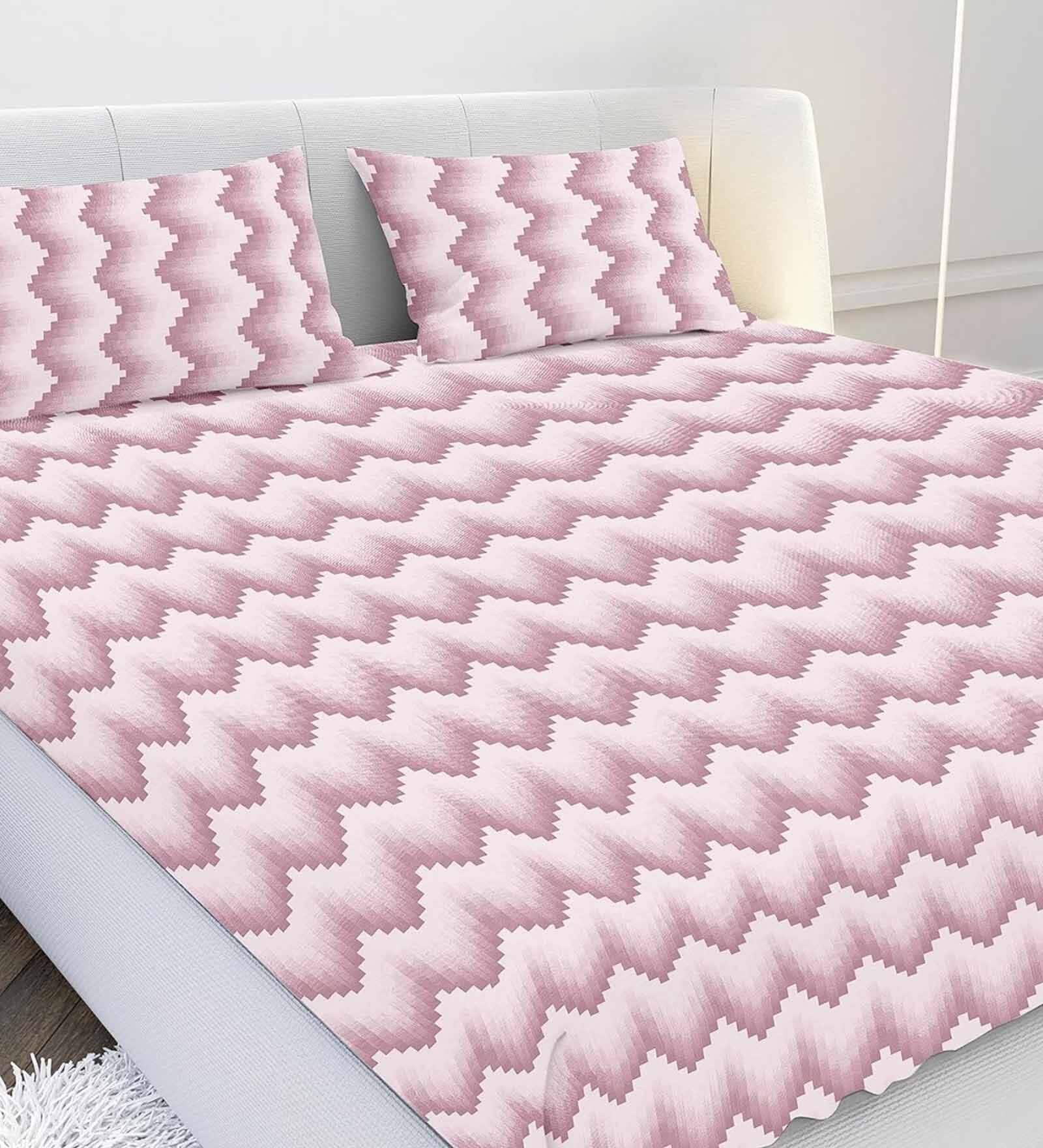 Pink Geometric 180 TC Cotton Super King Bedsheet with 2 Pillow Covers