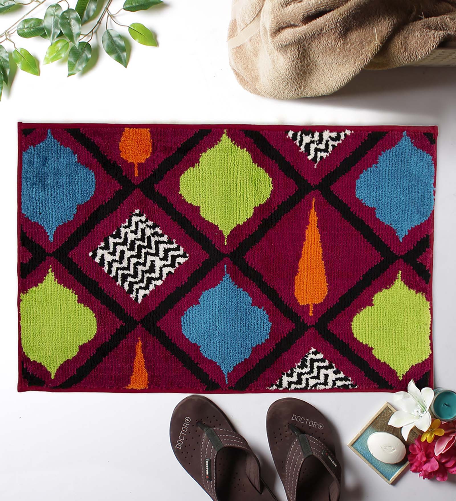 Maroon Traditional Polyester 34x22 Inches AntiSkid Bath Mat