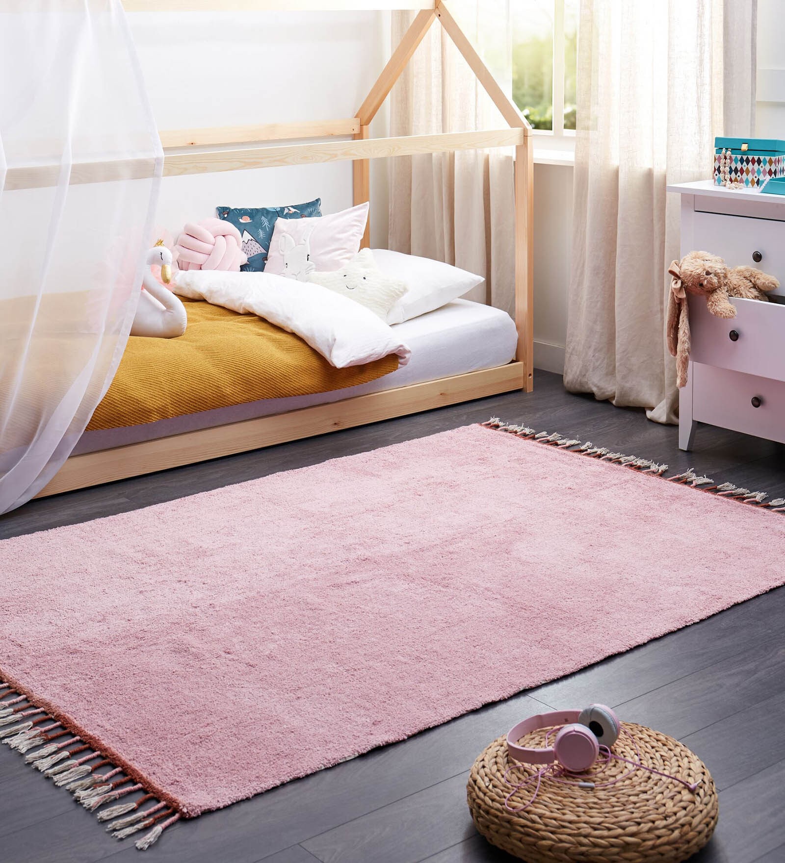 Pink Solid Cotton 9 Ft X 6 Ft Hand Tufted Dhurrie