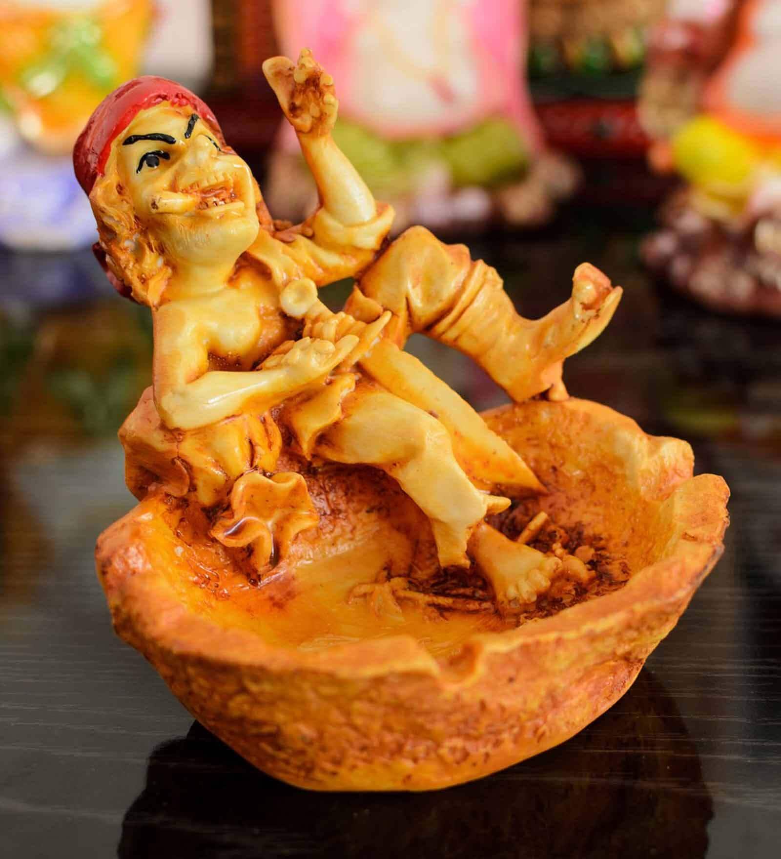 Pirate Brown Polyresin Ash Tray