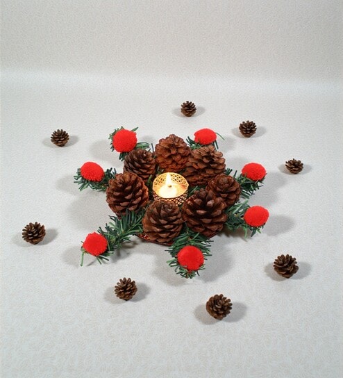 Pincone With Grass Tlight Holder