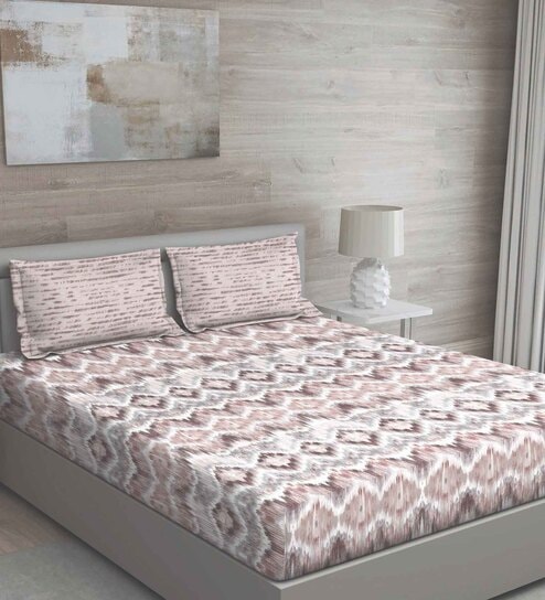 Pink Traditional 144 TC Cotton Queen Sized Bed Sheets with 2 Pillow Covers by GM Fabrics