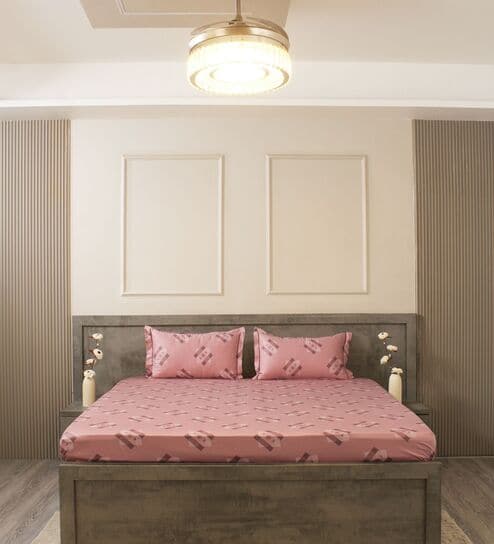 Pink Geometric 600TC Cotton Super King Sized Double Bedsheet with 2 Embroidery Pillow Covers