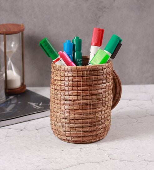 Brown Pine Wooden Pen Holder