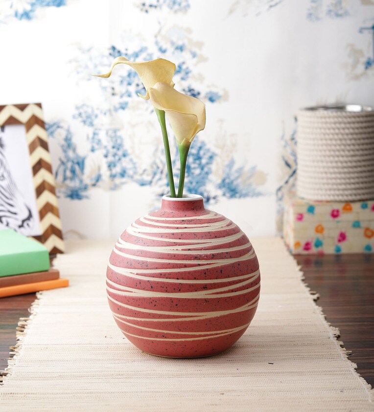 Buy Pink Matt Cris Cross Round Ceramic Vase by Vareesha Online Modern