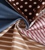 Pink Geometric 144 TC Microfiber Queen Sized Bedsheet With 2 Pillow Covers