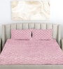 Pink Geometric 300 TC Woollen Fitted Double Bedsheet with 2 Pillow Covers