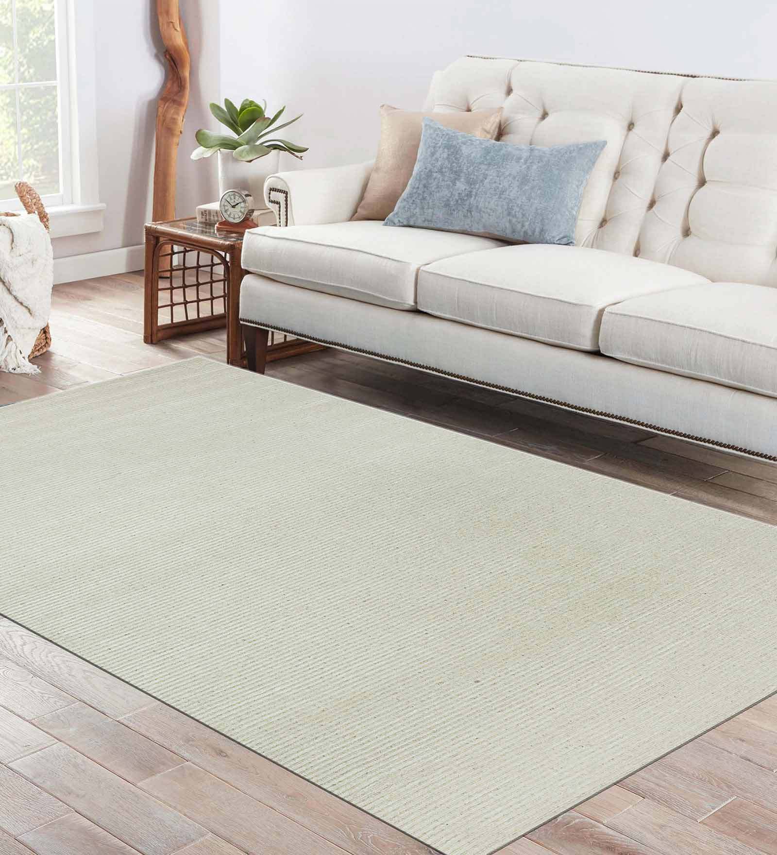 White Wool And Viscose Solid 5  x 8  Feet Hand Woven Carpet