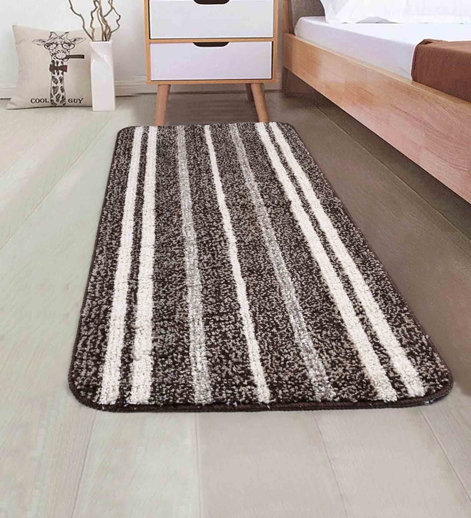 Plain Solid Microfibre 3 X 2 Feet Machine Made Hallway Runner