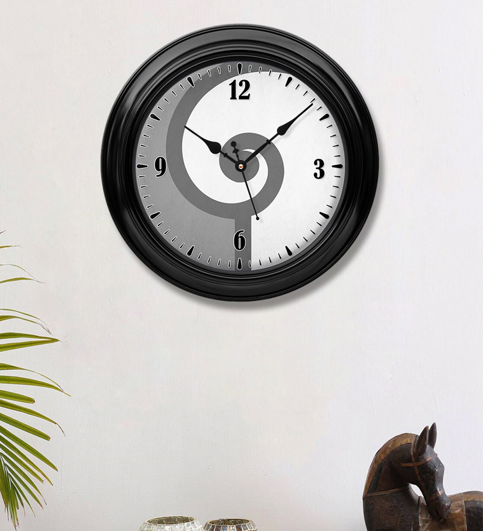 Buy Plastic Round Wall Clock In Grey By 999Store at 46 OFF by 999Store