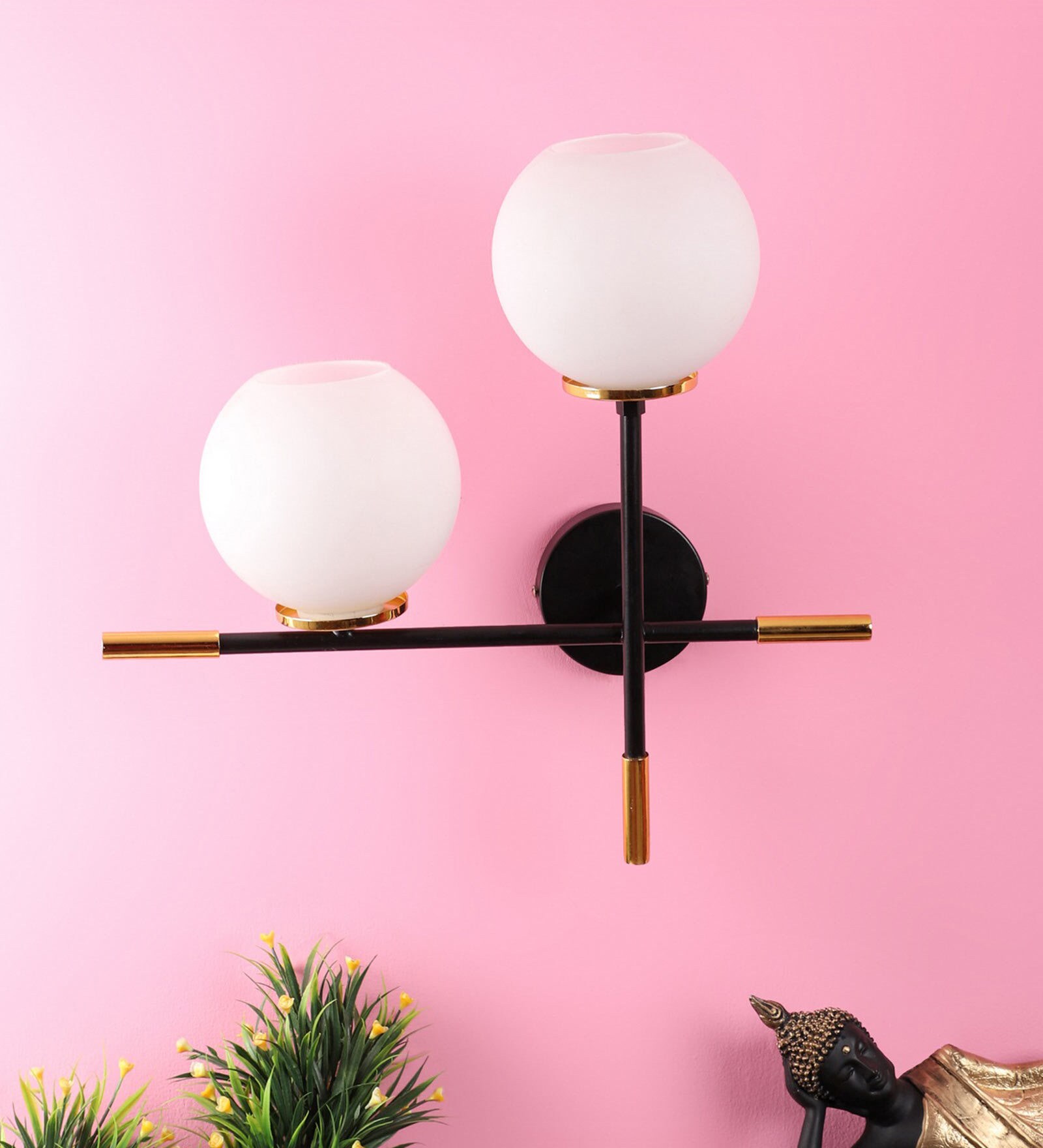 Inverted Metal Novelty Wall Light (Antique Gold)