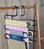 Plastic Cloth Hanger In Assorted