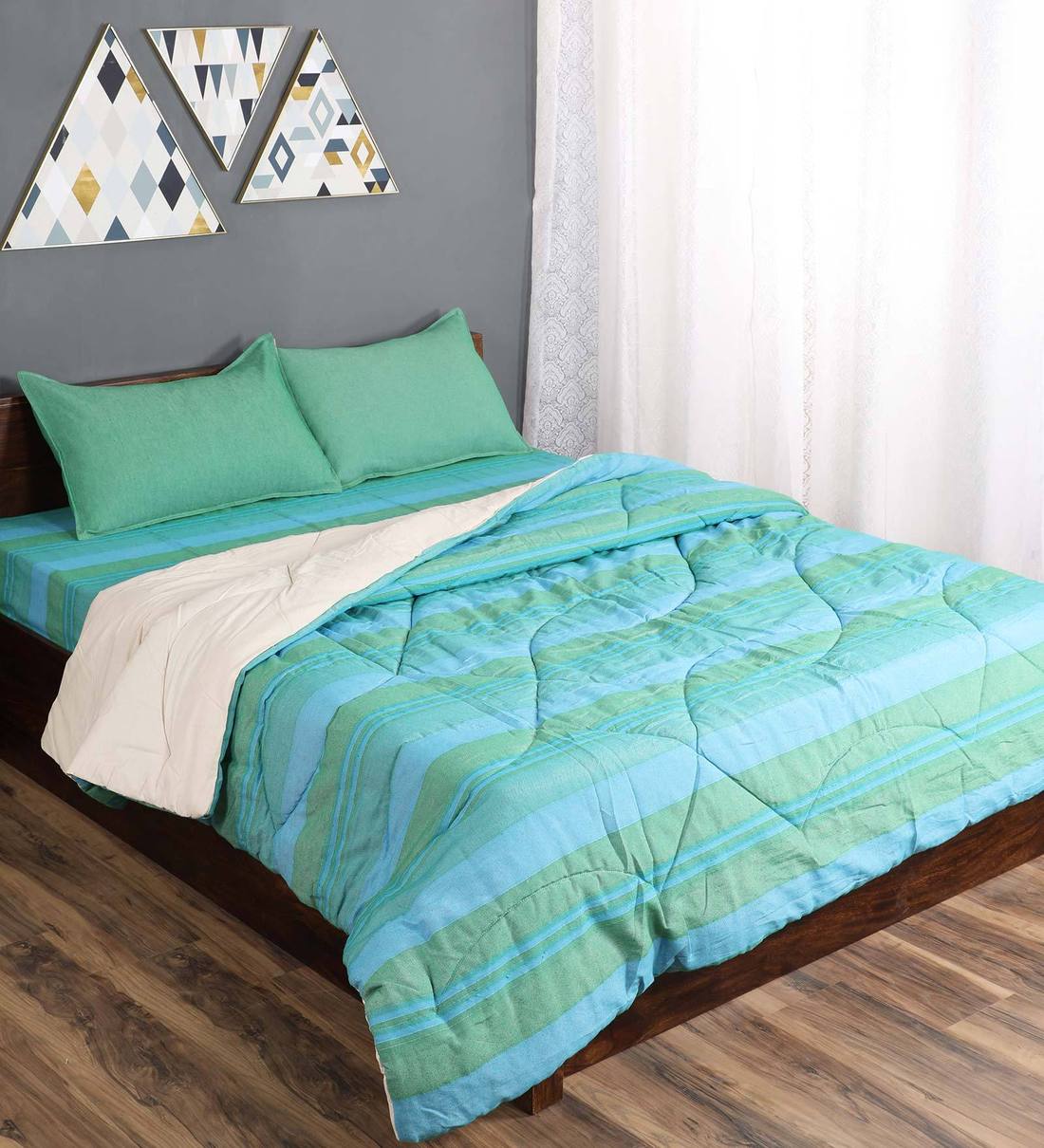 Buy Striped Cotton 4 Pieces King Size Bedding Set By Saral Home Online