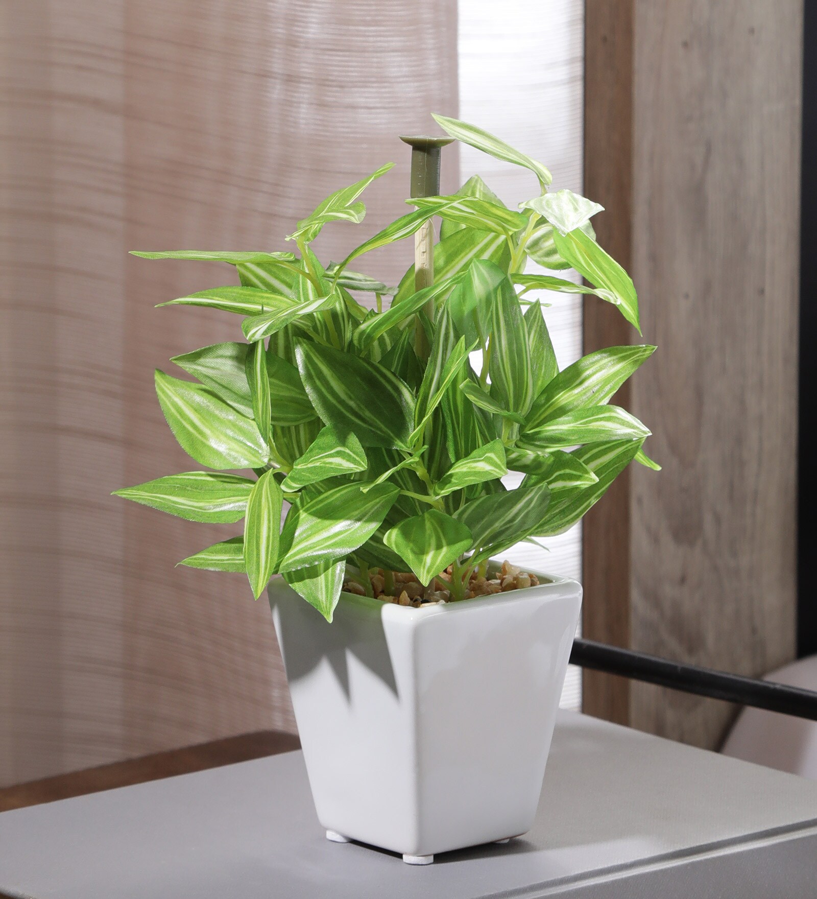 Fabric Hide Green Bonsai With Pot Artificial Plants