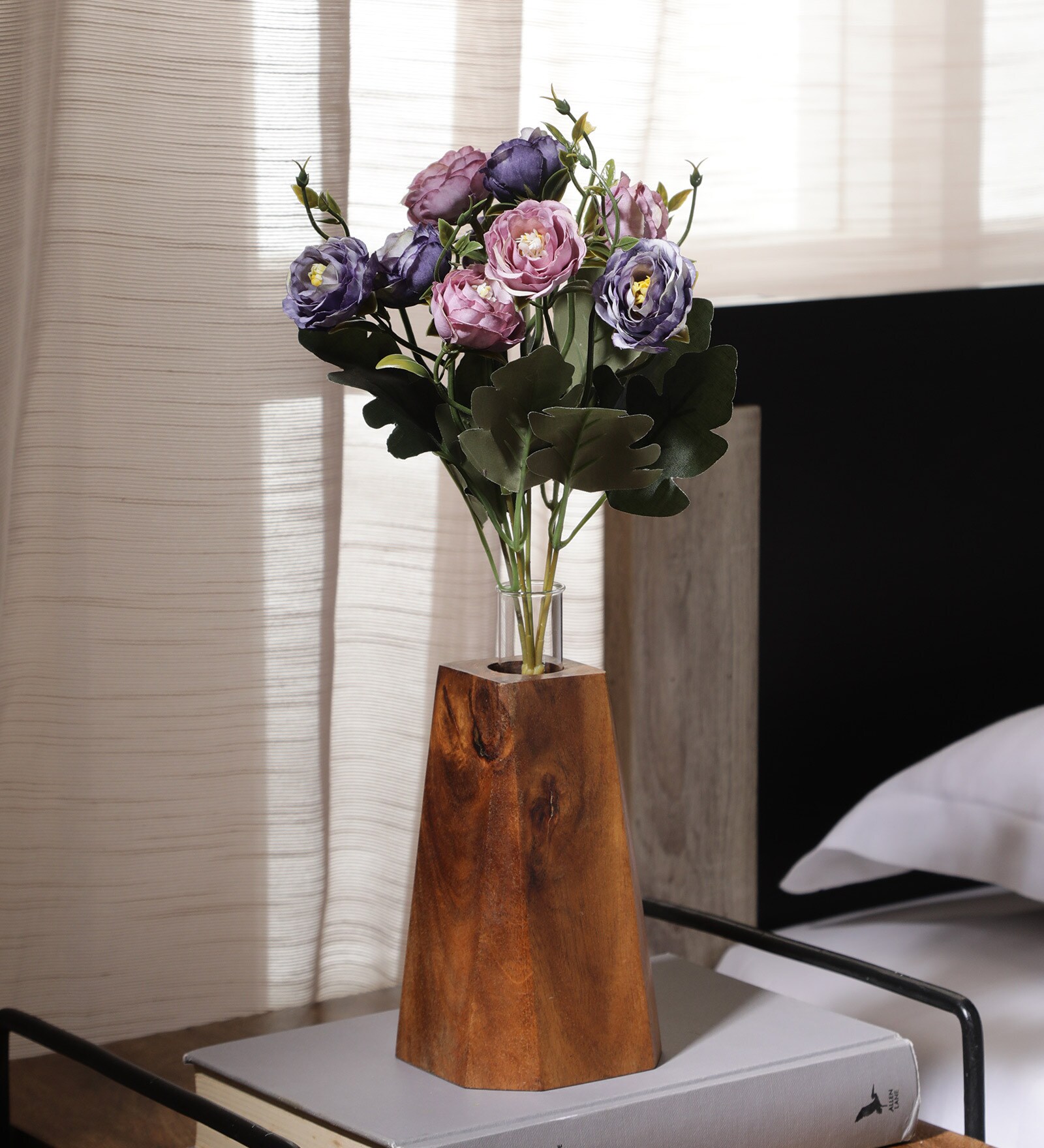 Purple Fabric Artificial Stunning Rose Flower Bunch