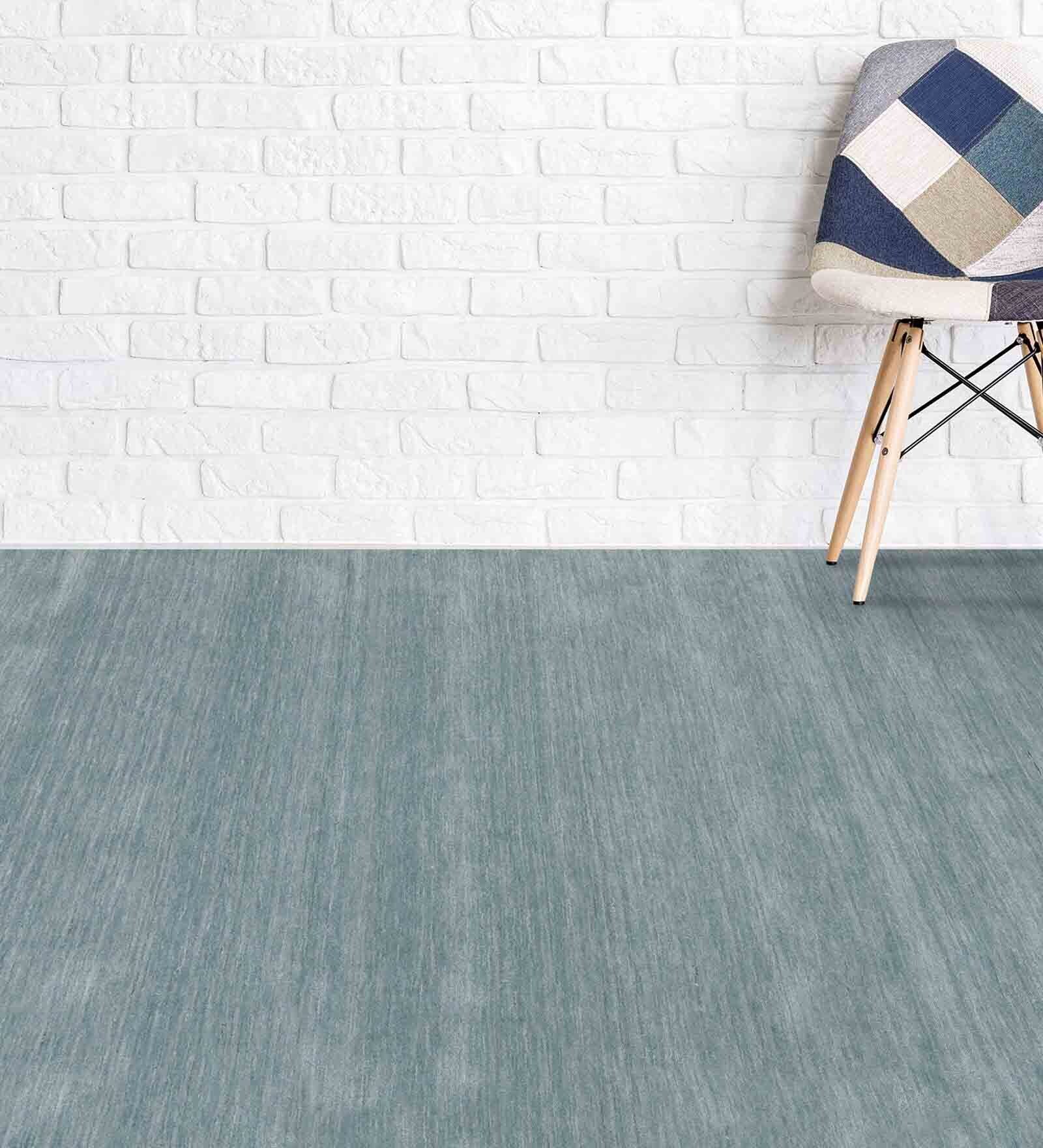 Grey Solid Wool 4 ft x 6 ft Hand Woven Carpet