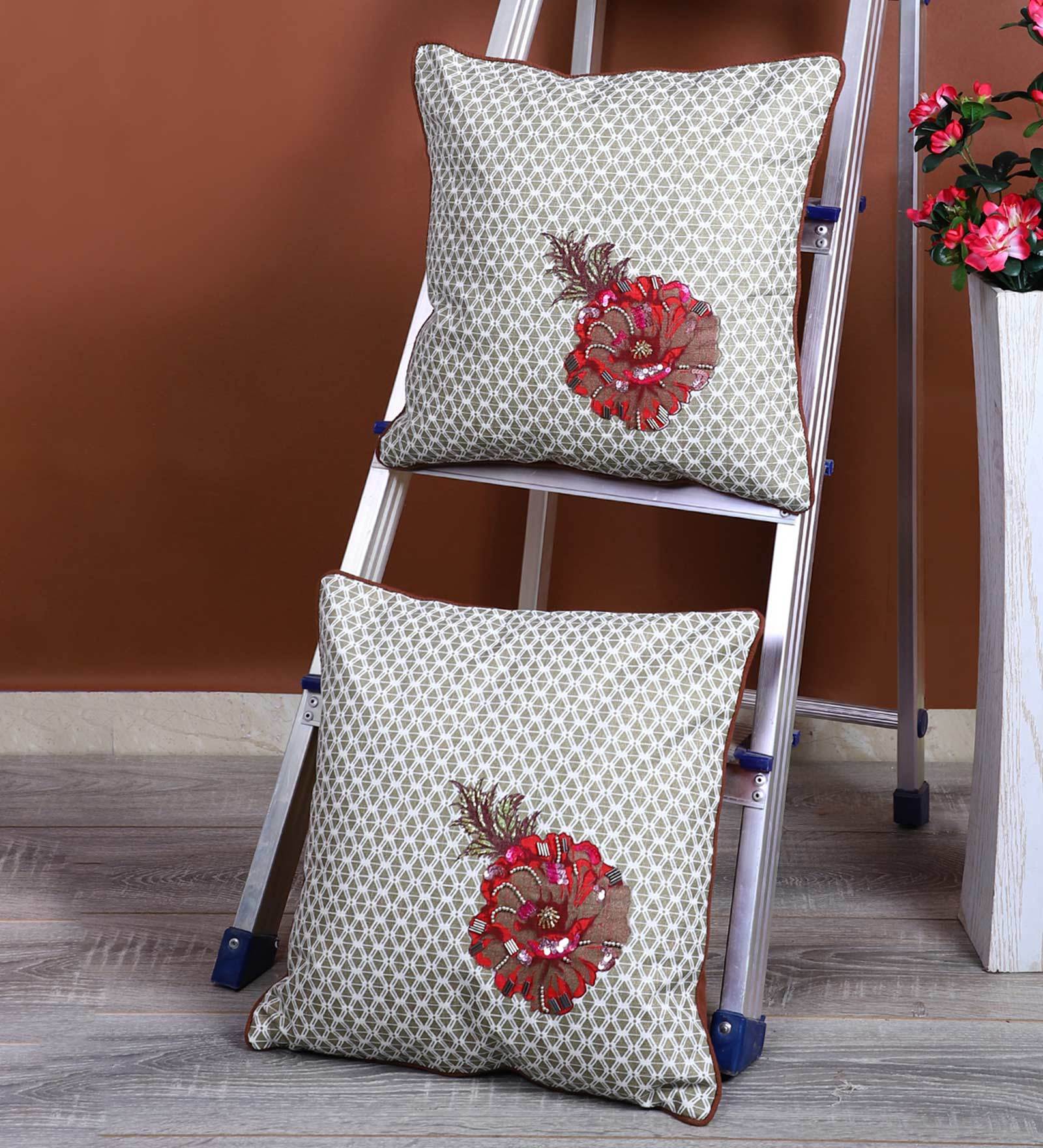 Traditional Polyester Woven Pattern 16x16 Inch Cushion Covers (Set Of 2)