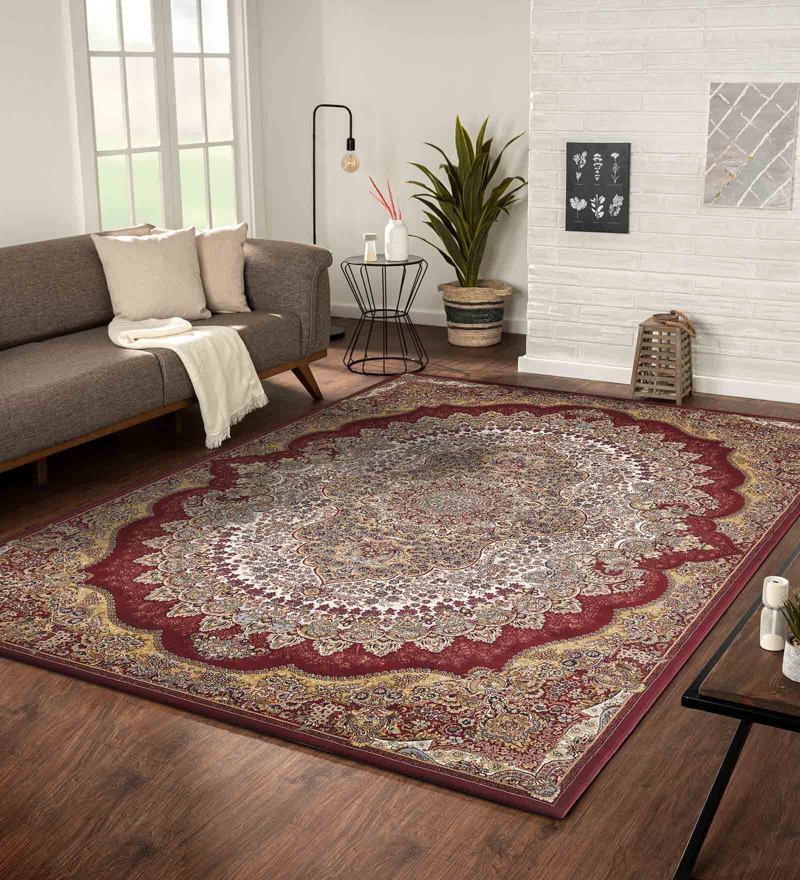 Polypropylene Classical Machine Made Carpet, 5 x 7 feet, Brown