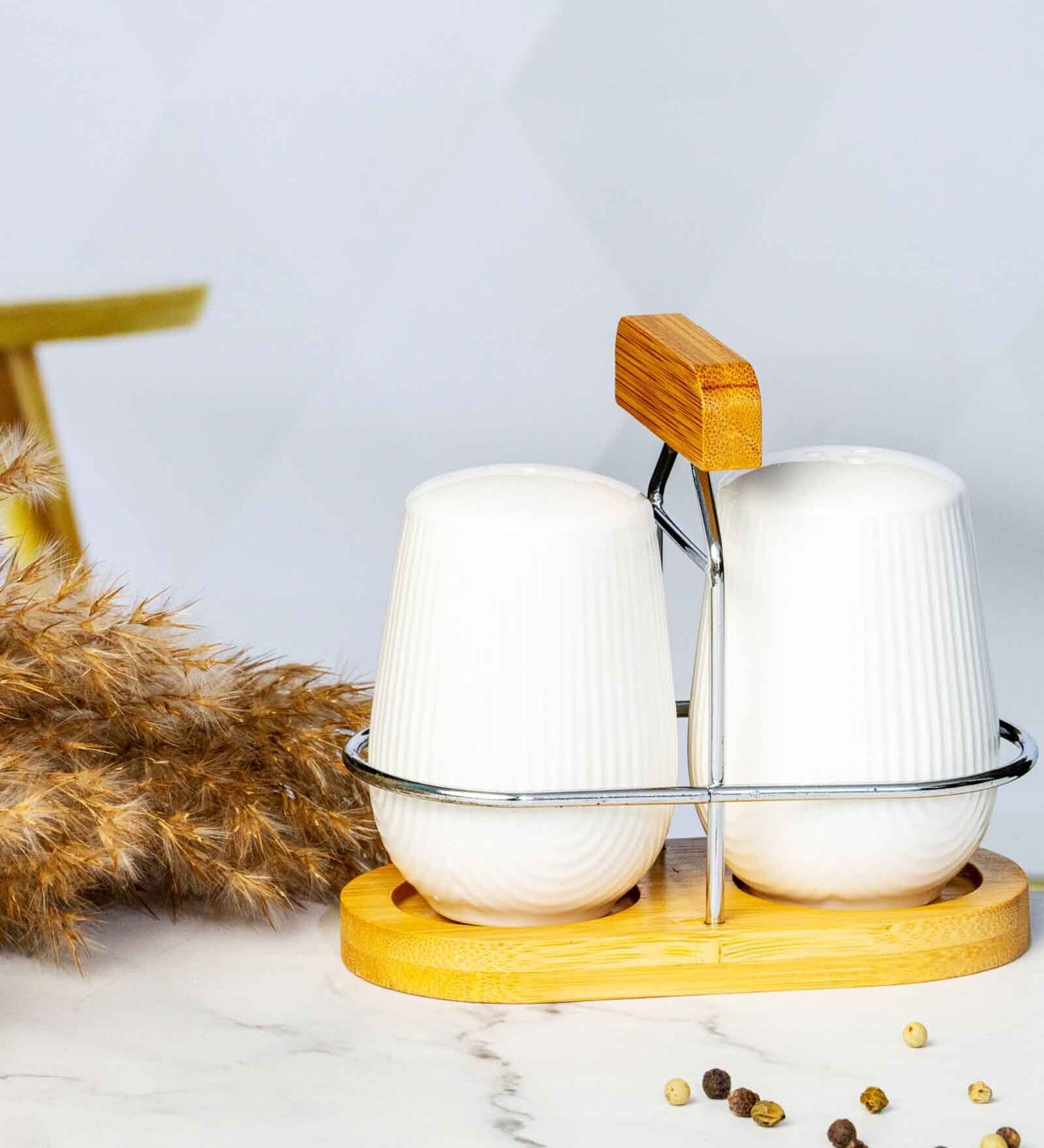 Porcelain Salt & Papper set with Wooden Stand