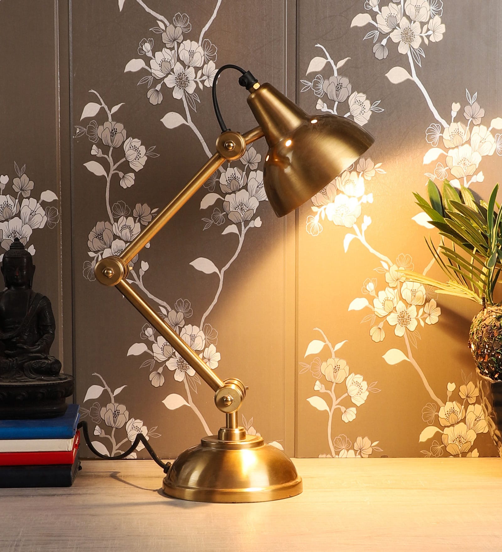 Ciaro Gold Adjustable Study Lamp With Iron Base