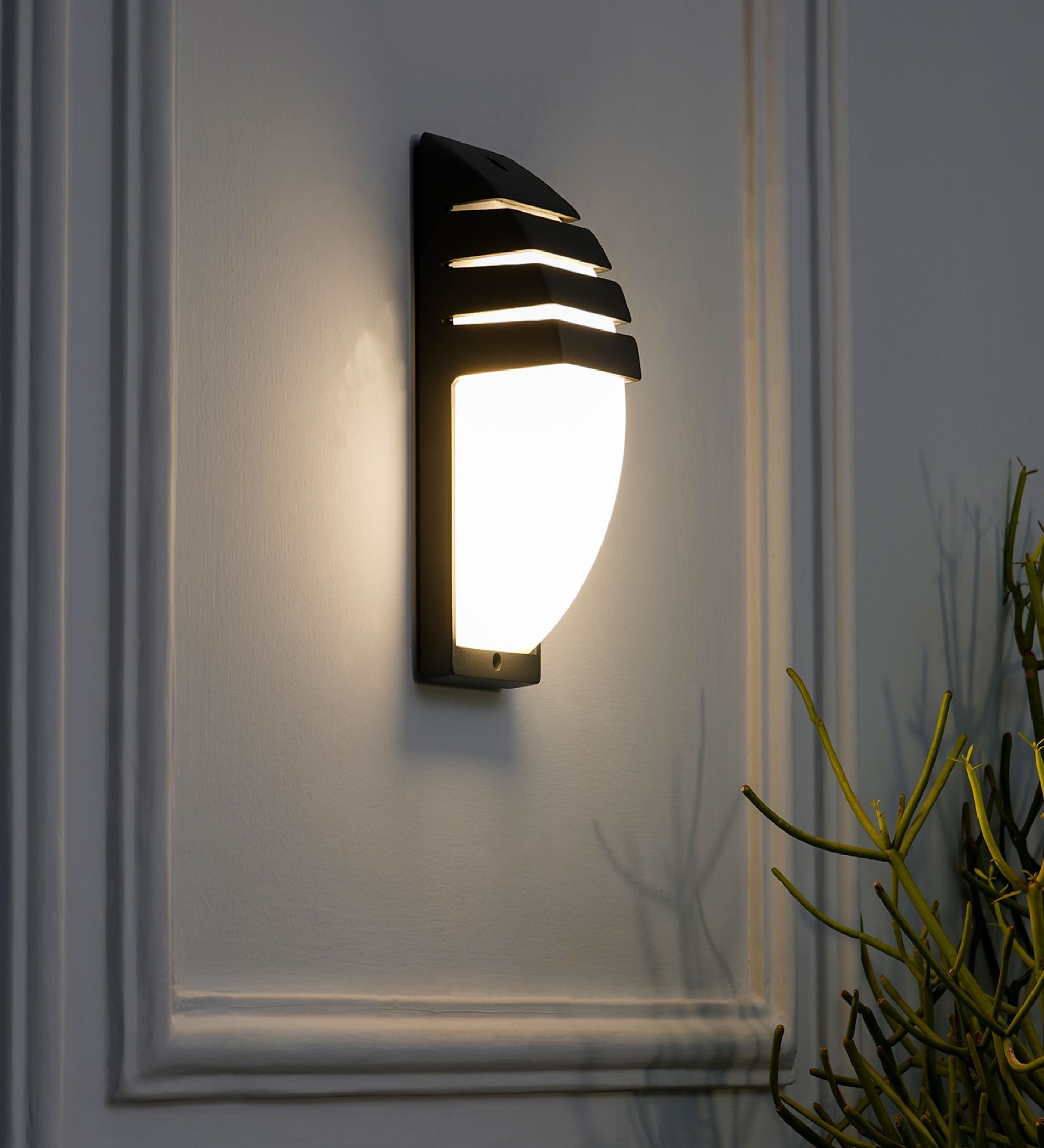 Pozza Grey Outdoor LED Wall Light