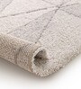 Polyester Geometric Machine Made Carpet, 5 x 7 feet, Cream