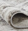 Polypropylene Abstract Machine Made Carpet, 5 x 7 feet, Grey Cream