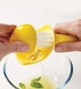 Catcher Yellow Polypropylene Citrus Reamer