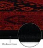 Red And Black Polypropylene Classical Machine Made 5 X 7 Feet Carpet