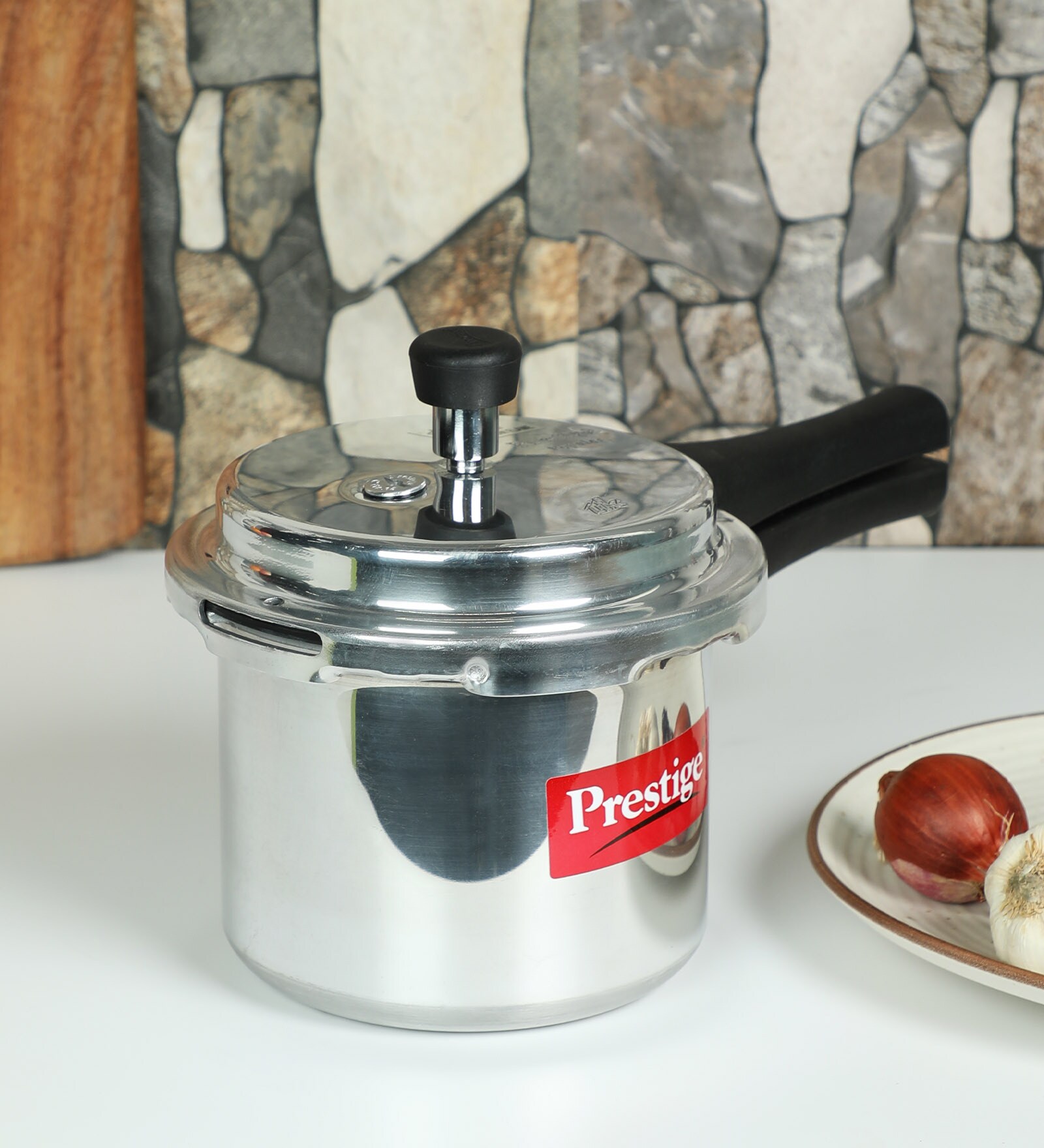 Tall Body Aluminium Pressure Cooker- 2 Ltr