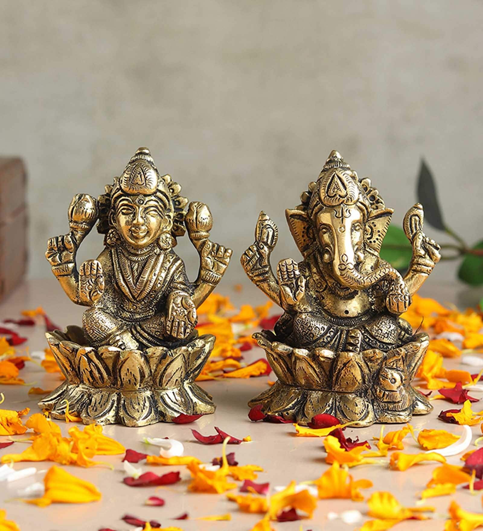 Golden Pure Brass Laxmi Ganesh Idol Set