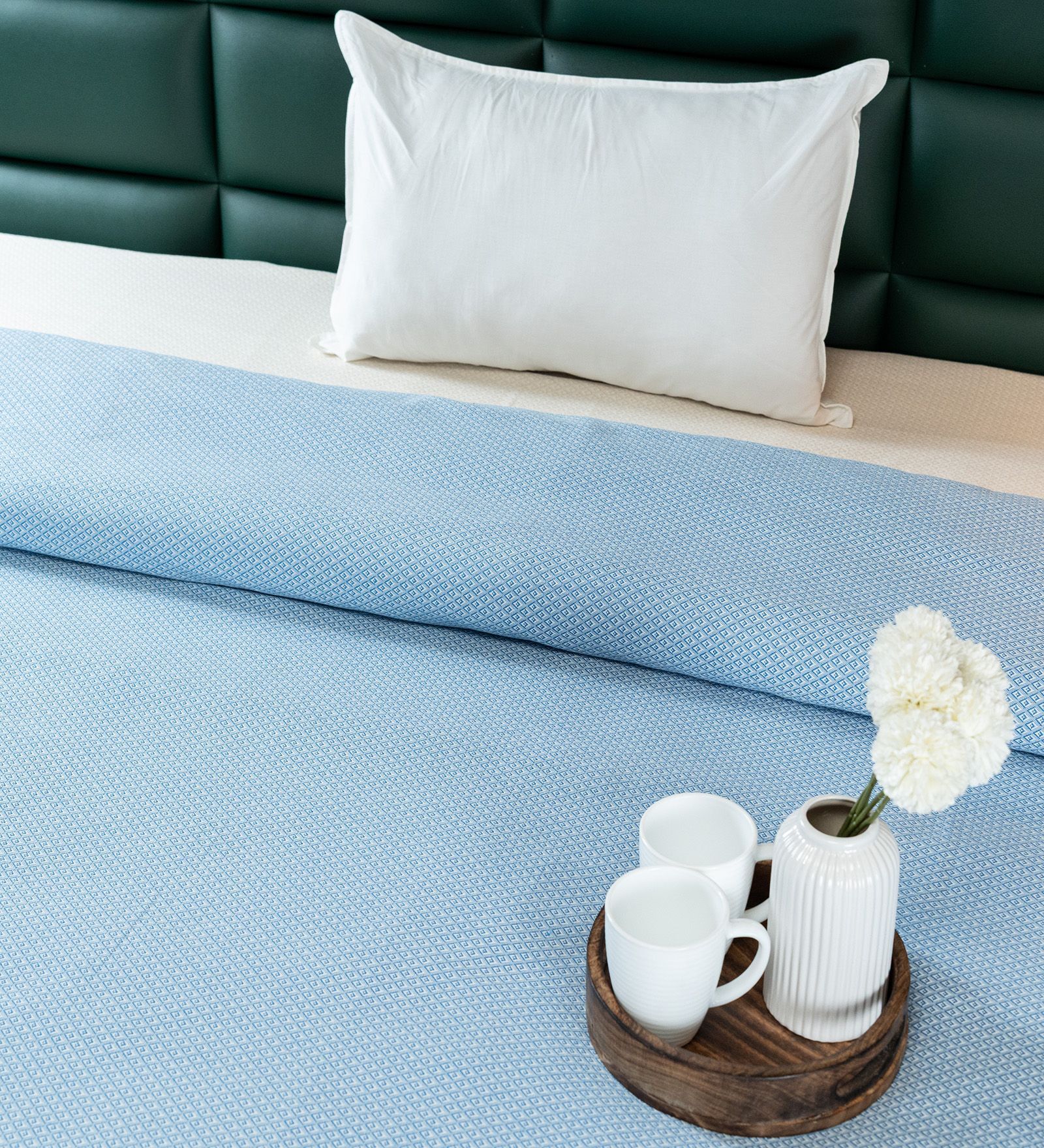Blue Diamond Pattern Single Bedspread With 1 Pillow Cover