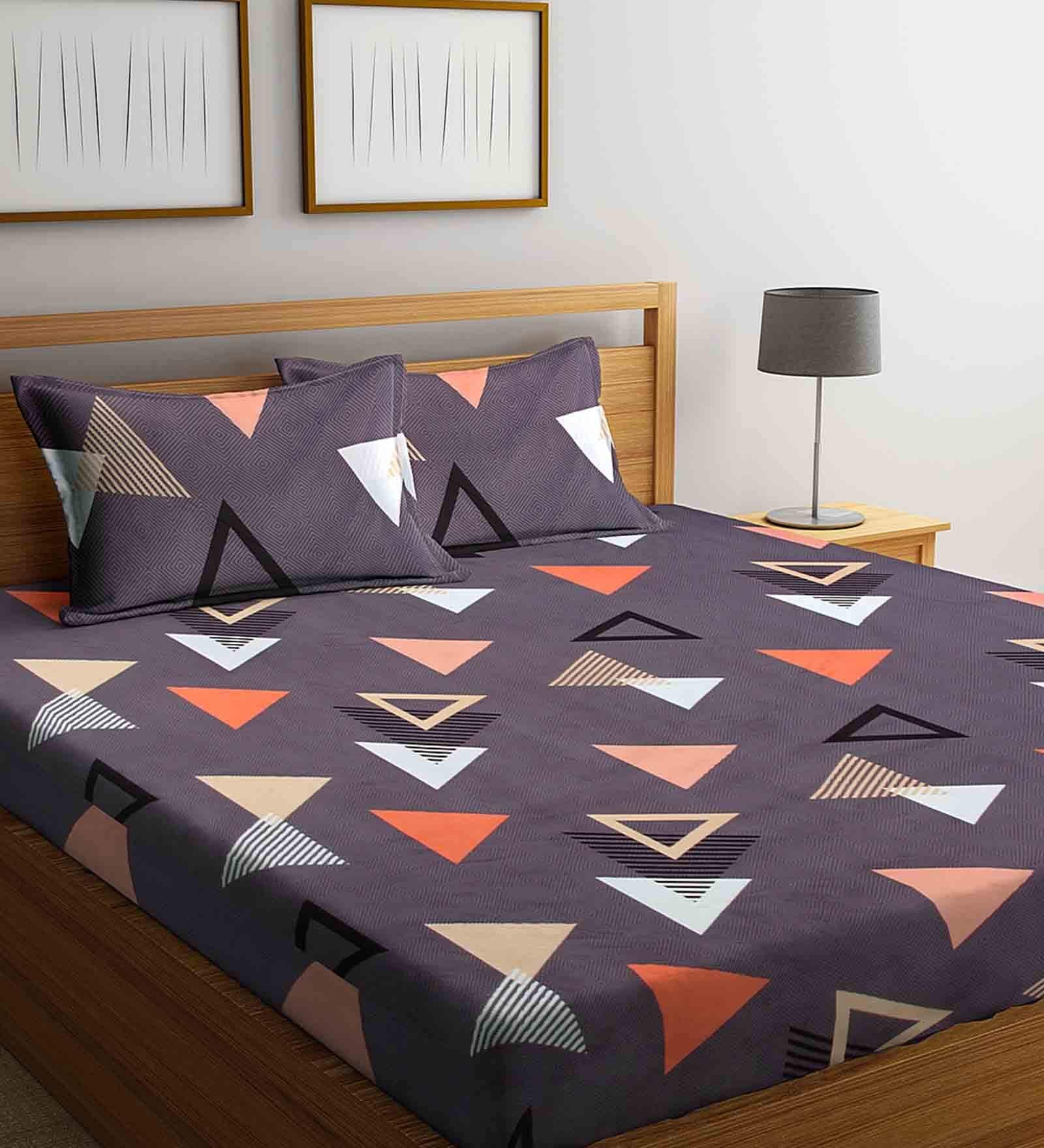 Purple Geometric 210 TC Cotton Blend King Sized Bed Sheets with 2 Pillow Covers
