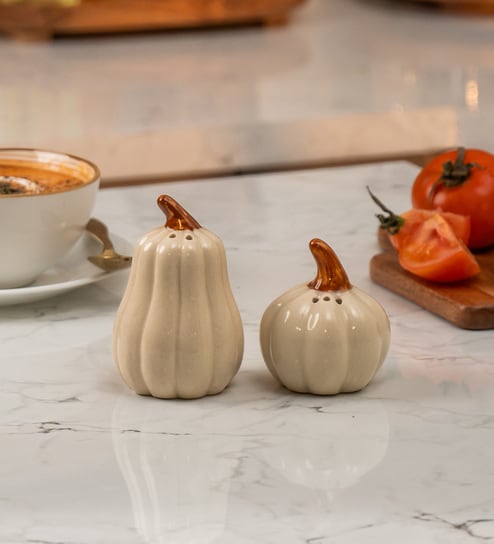 Set of 2  Pump & Plume Handcrafted Ceramic Salt & Pepper