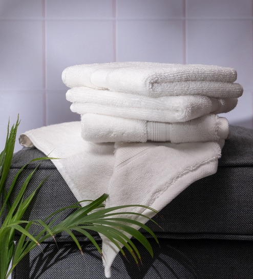 Pure Snow 100% Cotton Solid 800 GSM Face Towels (4 Pc)