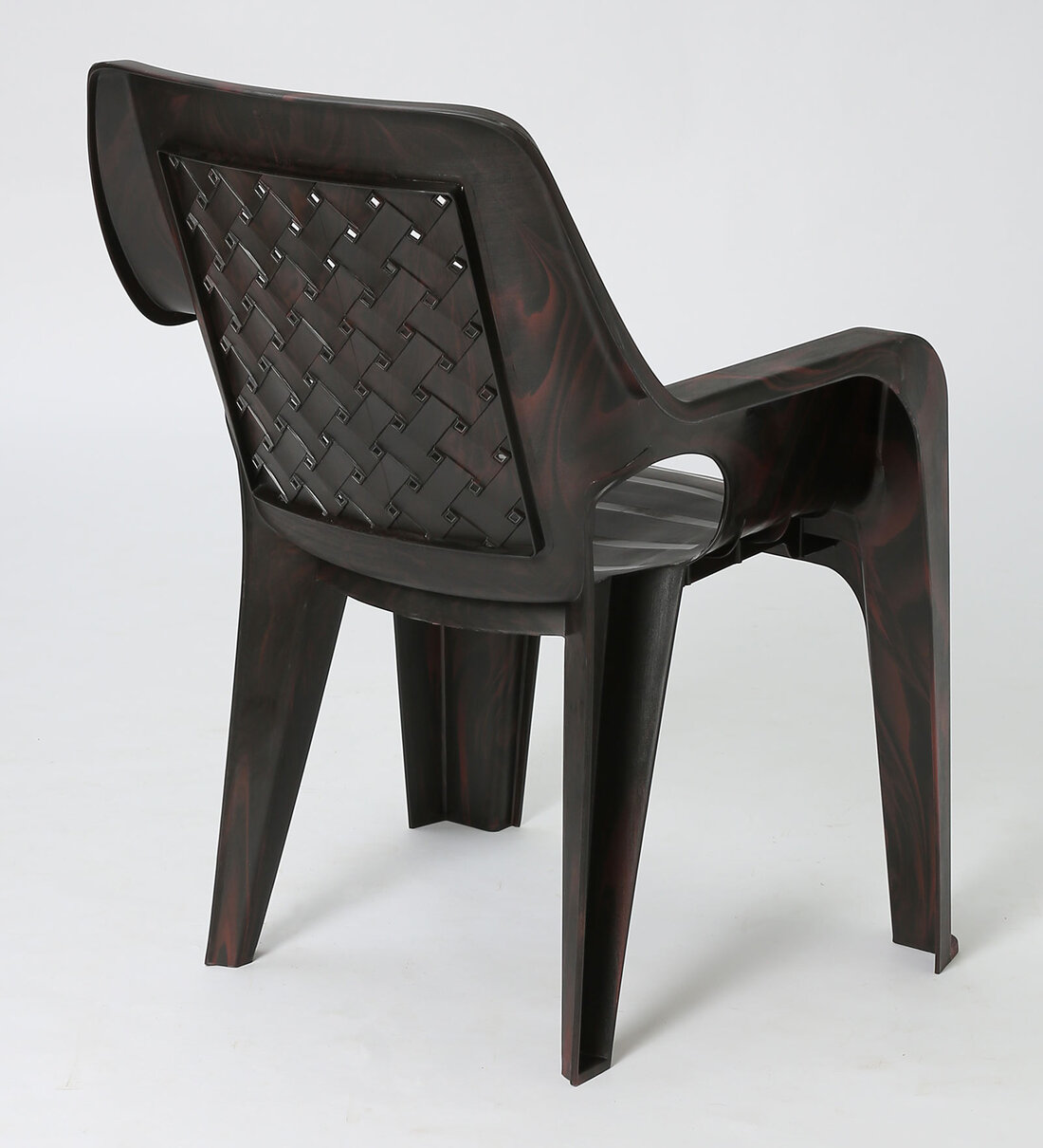 Dil plastic chairs deals price