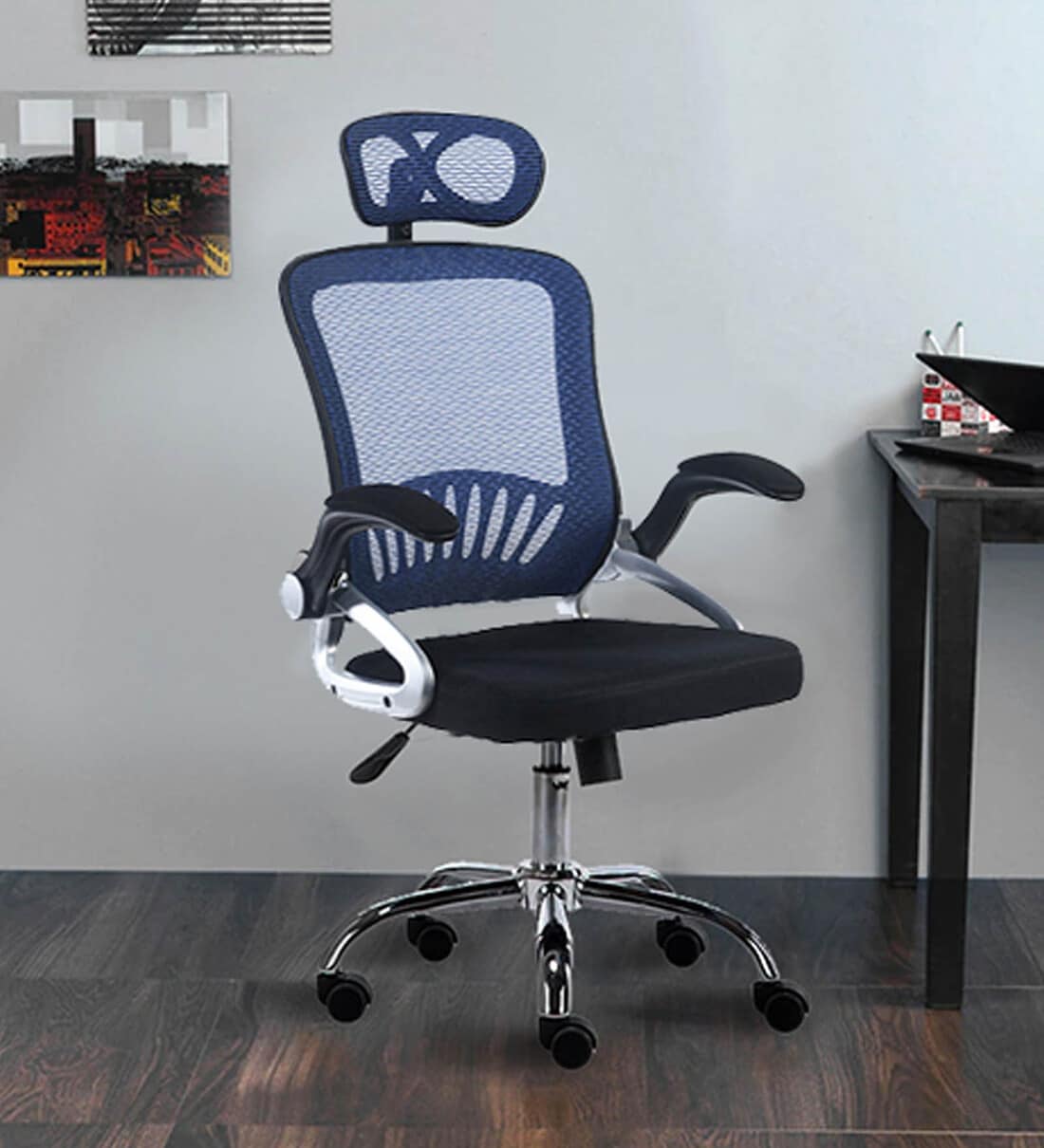 Rafal executive clearance chair