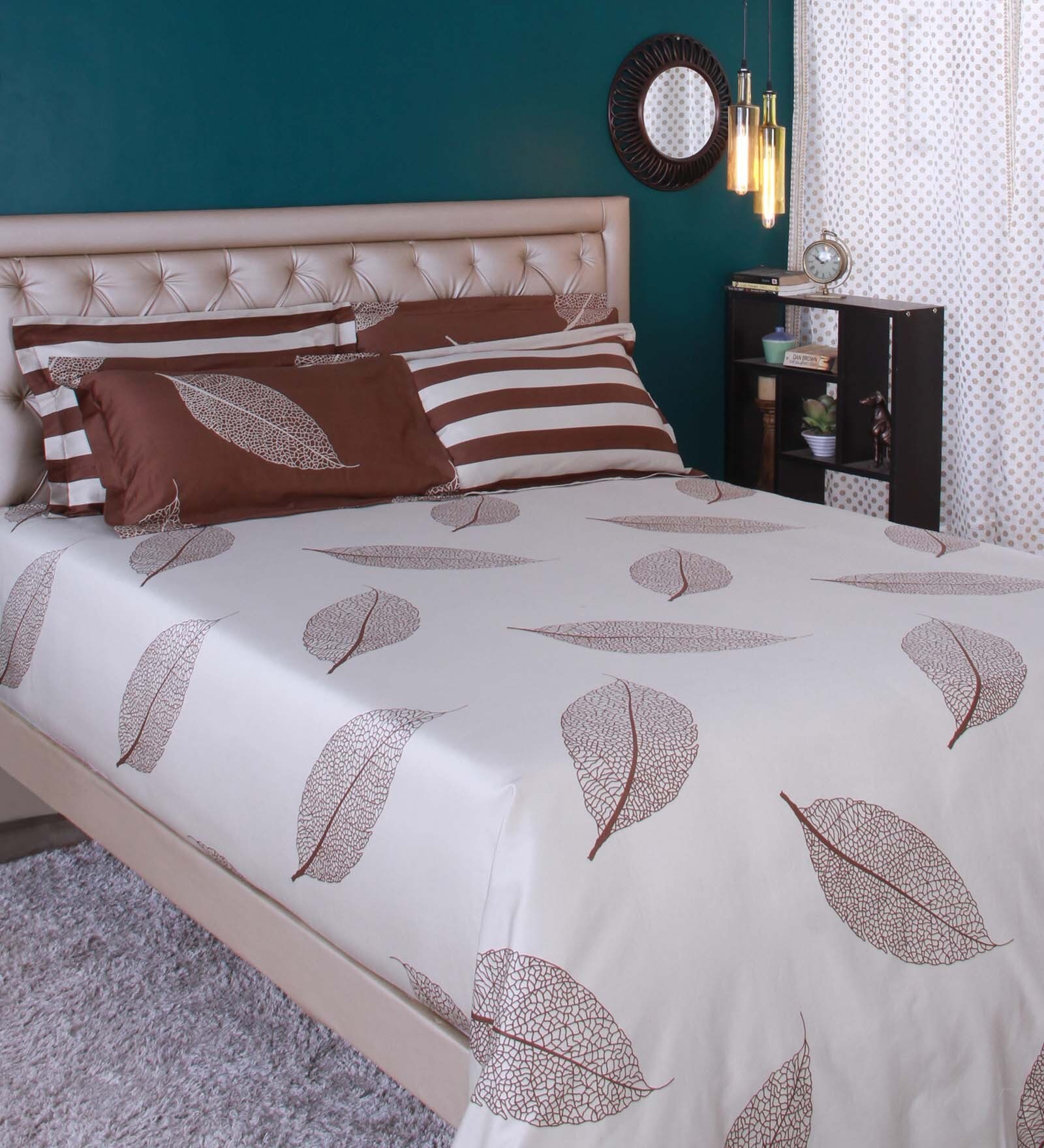 Buy Floral Pattern 250TC Cotton King Size Bed Sheet with 4 Pillow