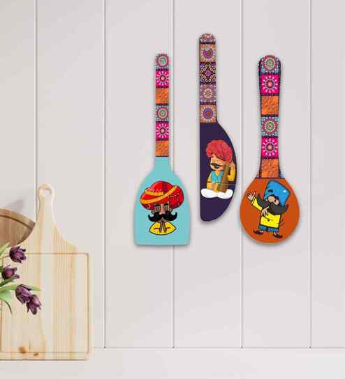 Rajasthani Culture Kitchen Decorative Wooden Wall Hanging (Set of 3)