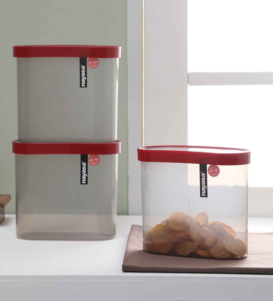 Buy Red Fusion Oval Plastic Container (Set of 3) by Nayasa Online