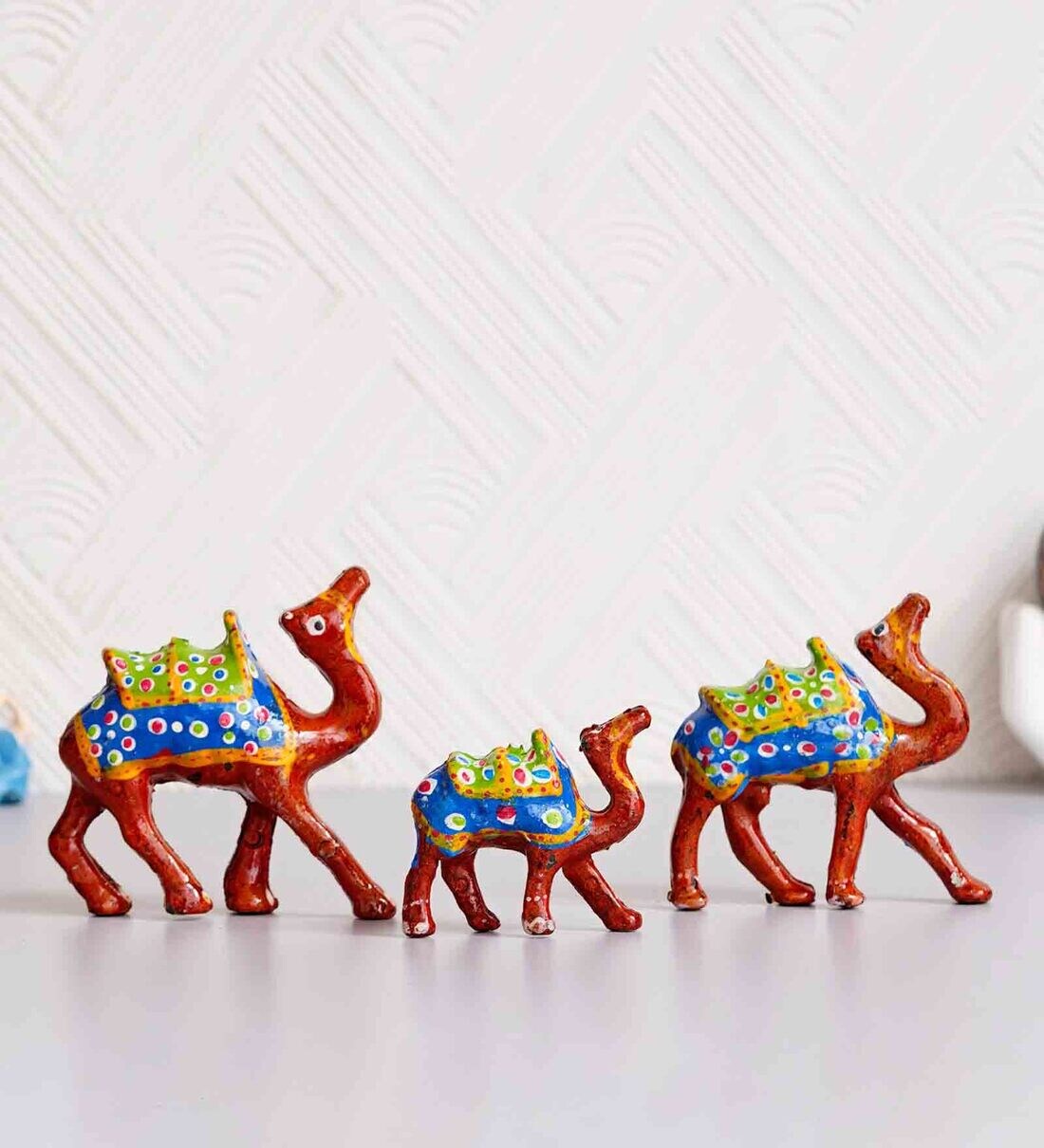 Buy Red Paper Mache Camel Set Of 3 Showpiece at 30 OFF by Dinine Craft