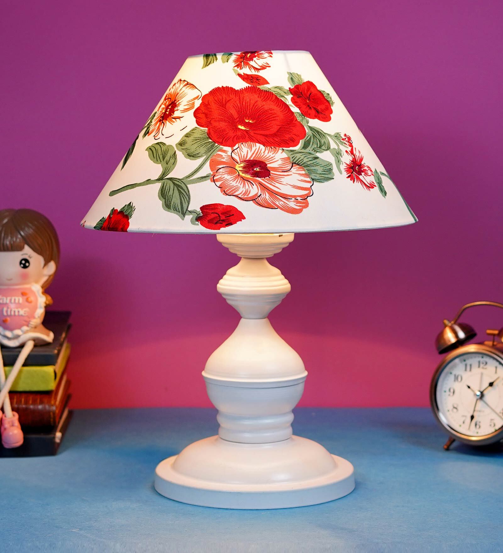 Red & White Shade Table Lamp With Metal Base