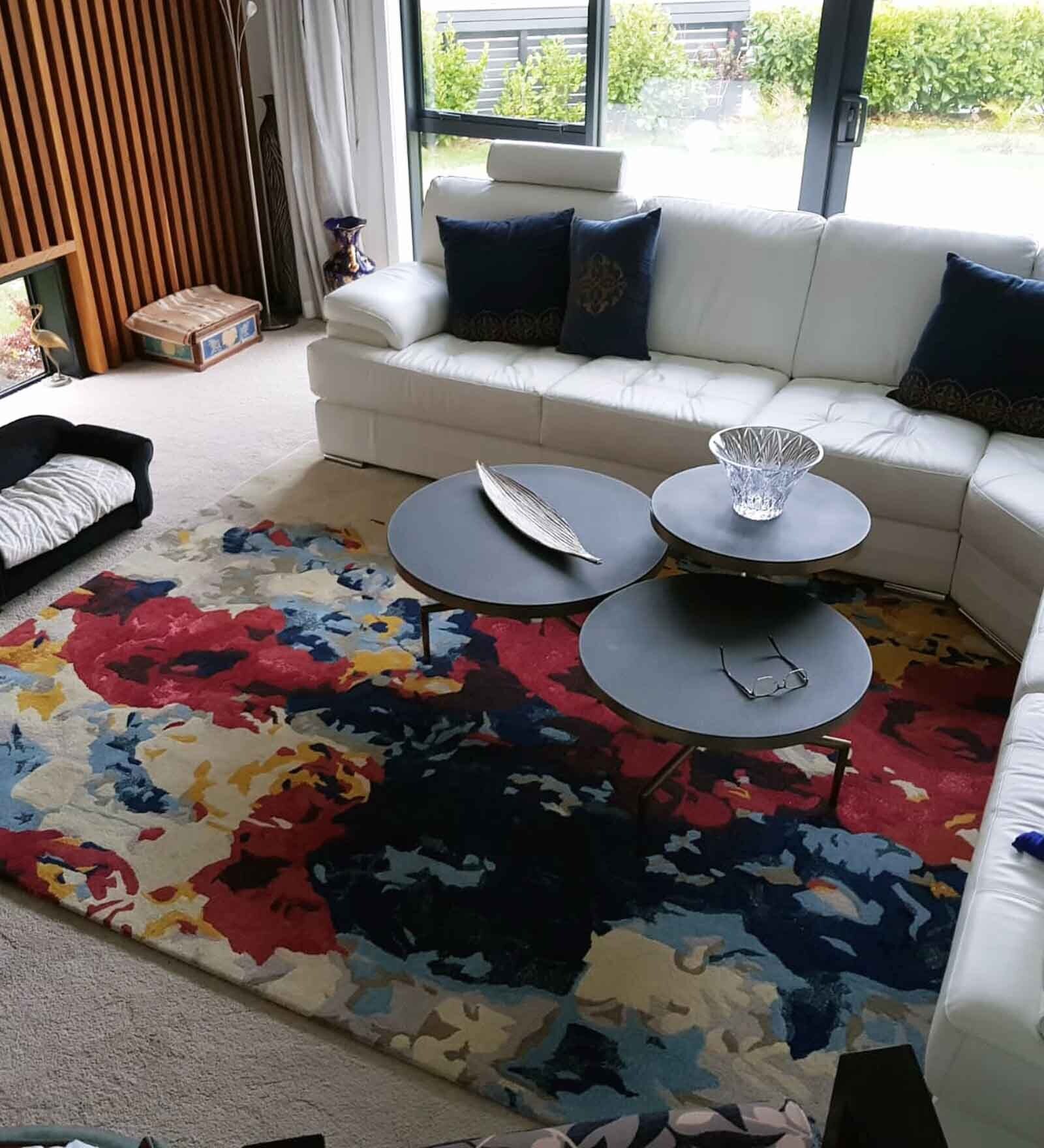 Red Abstract Bamboo Silk 4 ft x 6 ft Hand Tufted Carpet