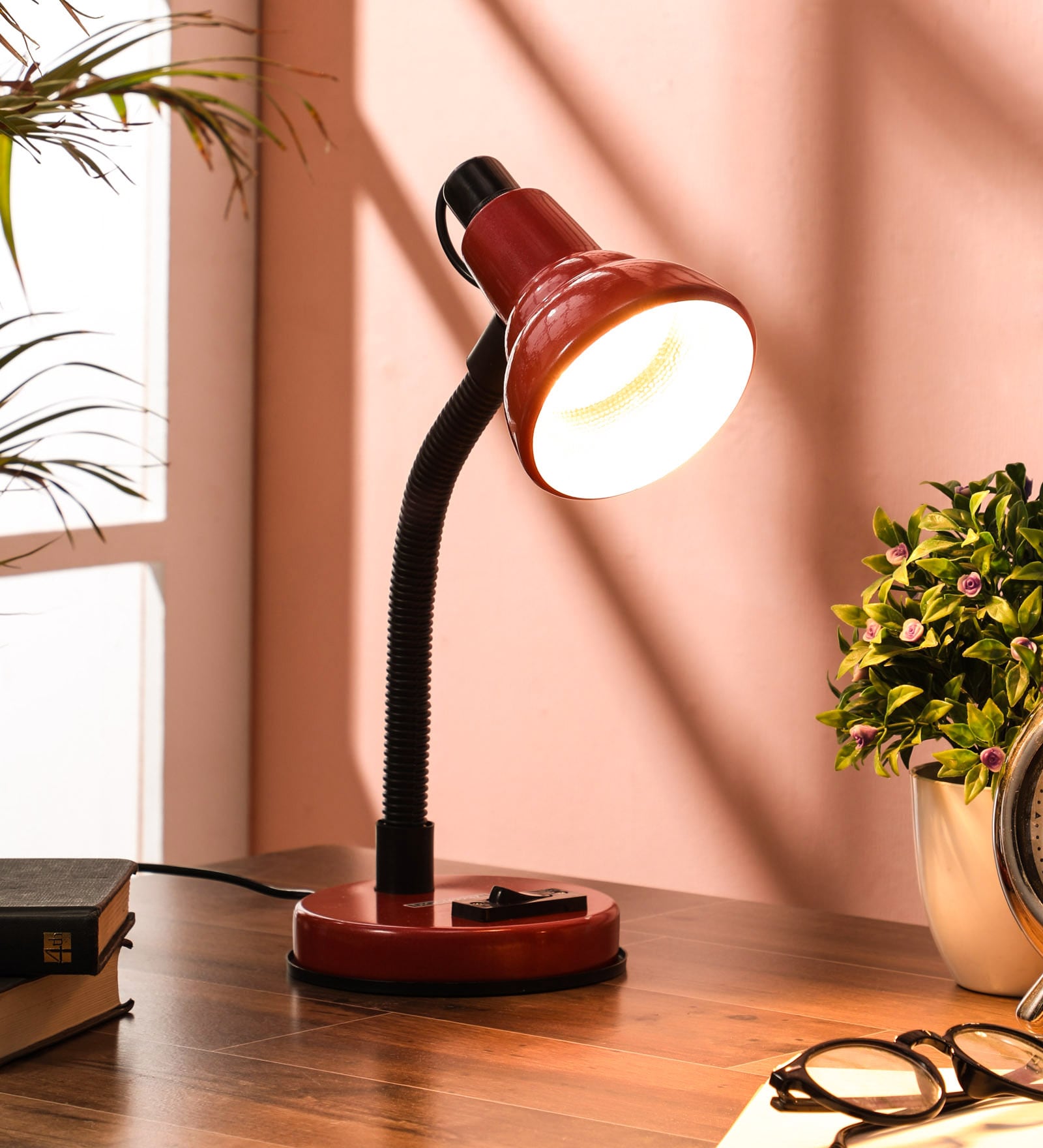 Studio15 Red Adjustable Study Lamp With Aluminium Base