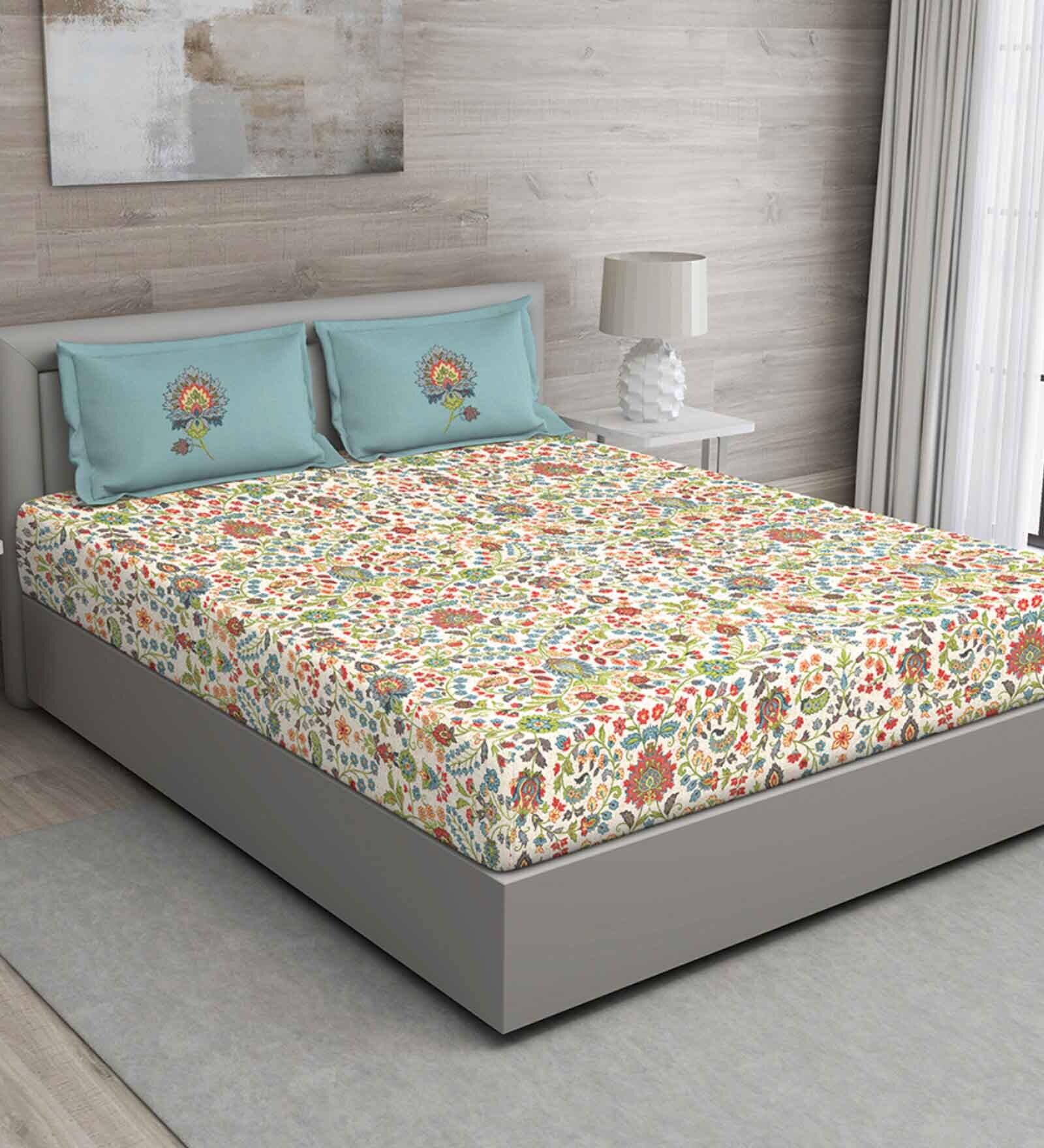 Red Floral 150 TC Cotton Queen Sized Bed Sheets with 2 Pillow Covers