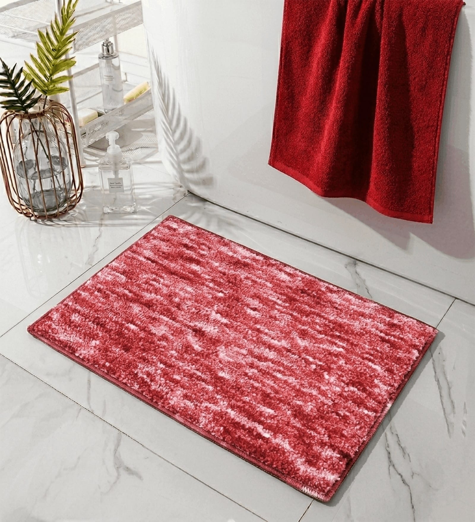 Red Microfiber 15X23 Inches Anti-Skid Bath Mat