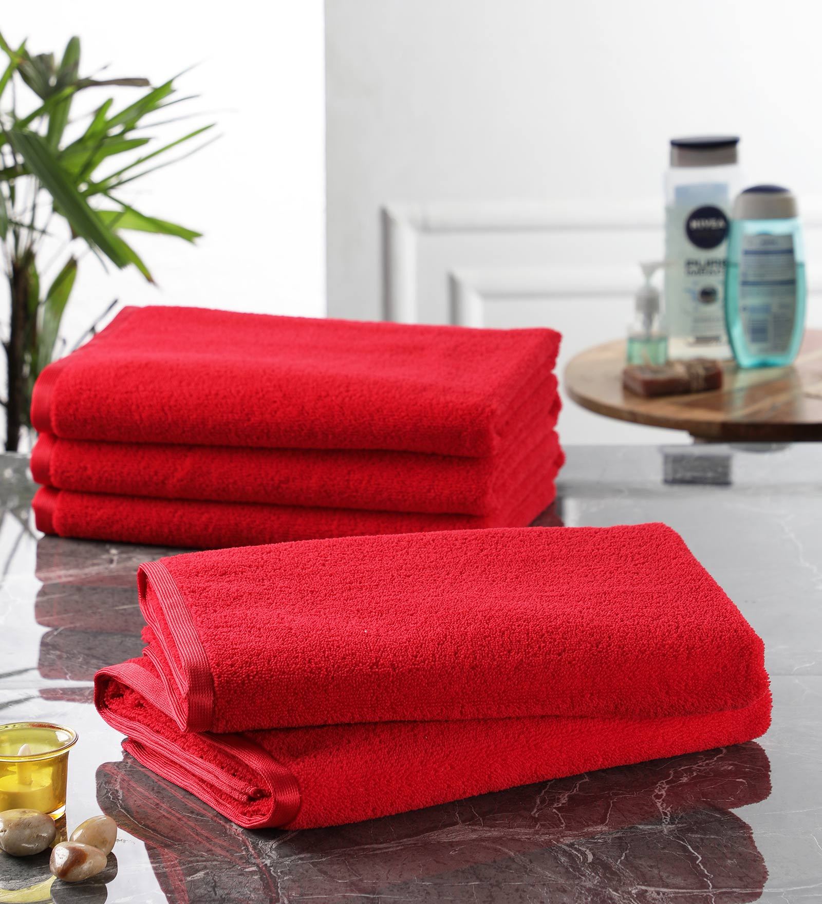 Set of 5 Red Microfibre 250 GSM Bath Towels
