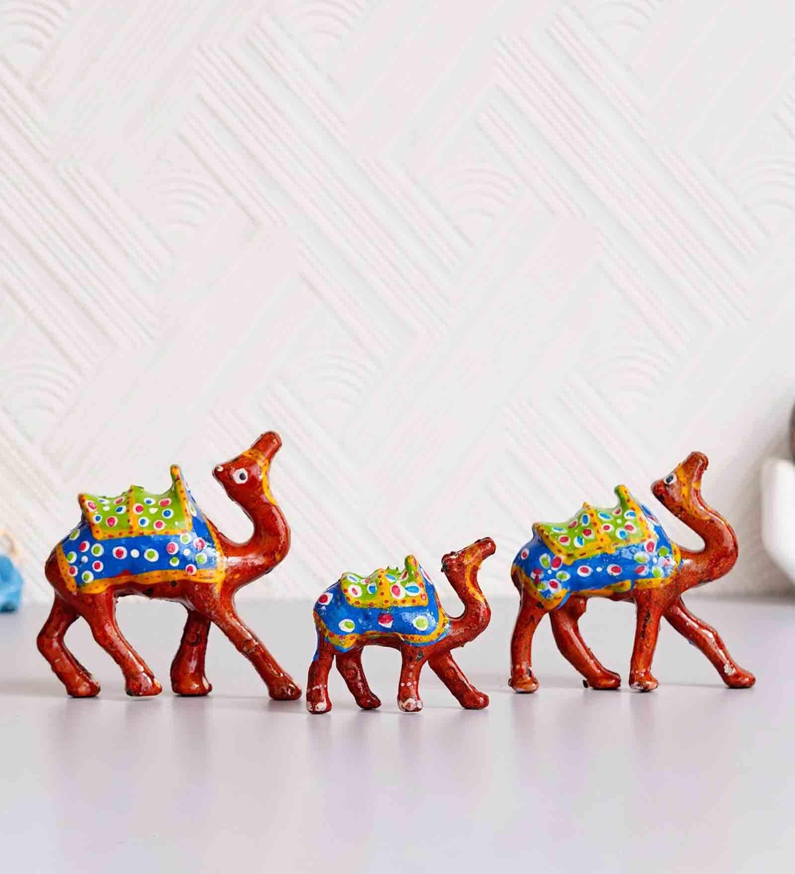 Red Paper Mache Camel Set Of 3 Figurine