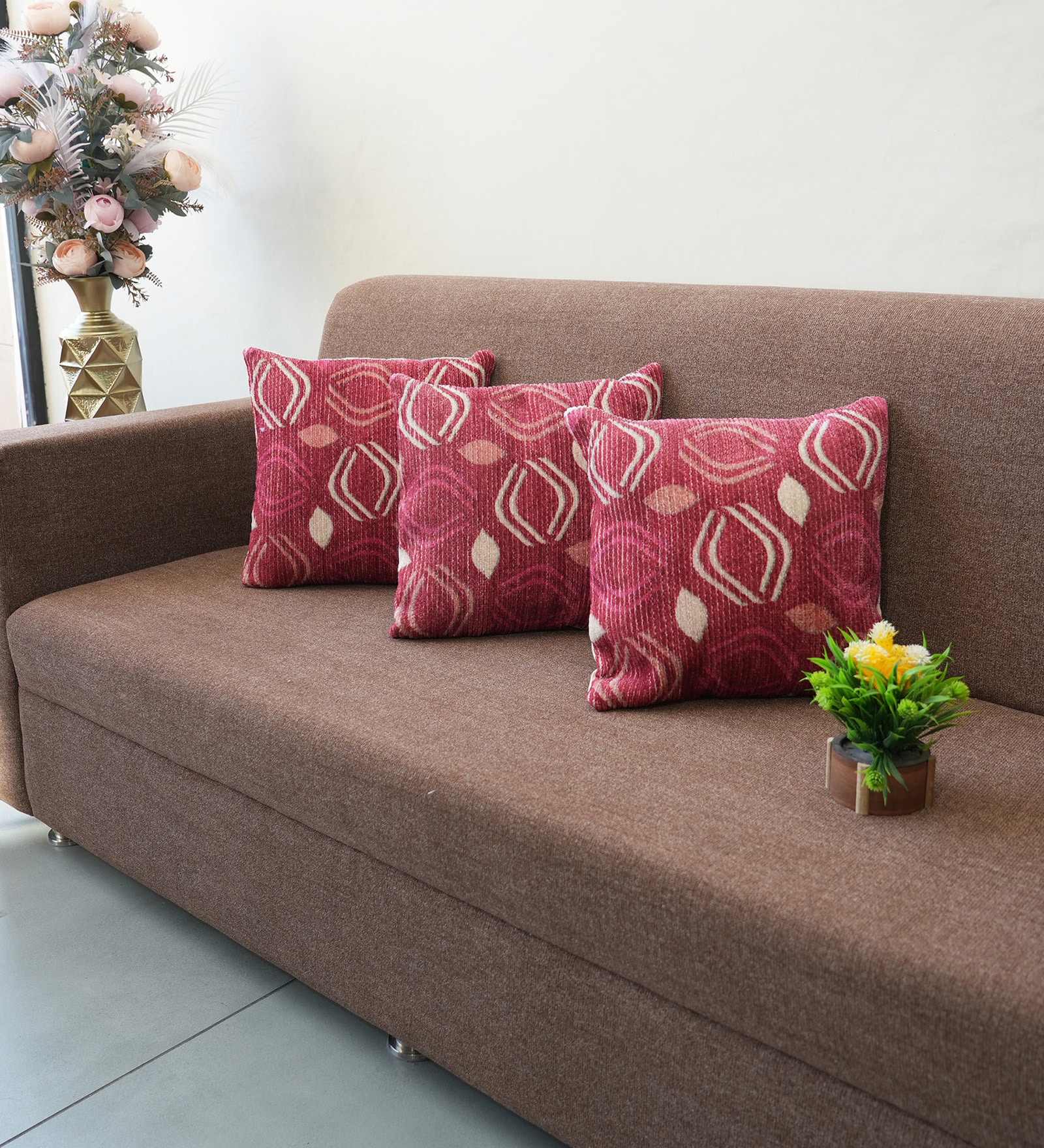 Red Polyester Abstract 18x18 inches Cushion Covers Set of 3
