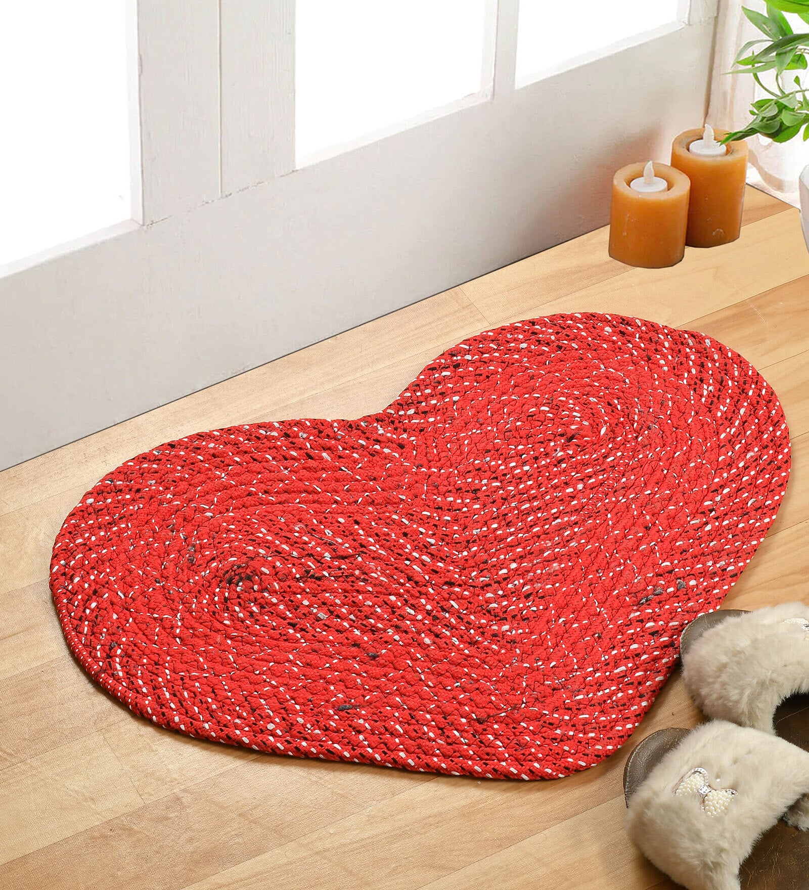 Red Heart Shaped Polypropylene Max Absorbent 16X24 Inches Bath Mat